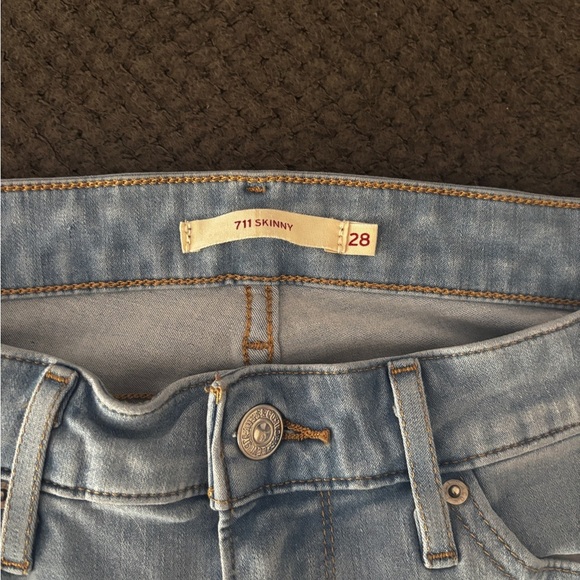 Levi's Light Blue Ripped Skinny Jeans size 28 - Picture 4 of 4